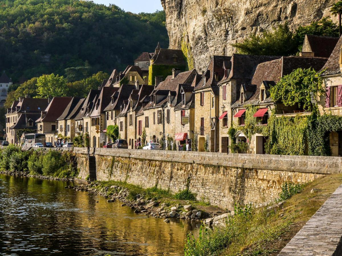 Hotel Le Chevalier Bleu Монпазьє Екстер'єр фото
